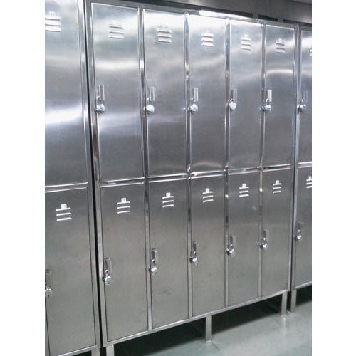 tủ đựng đồ inox